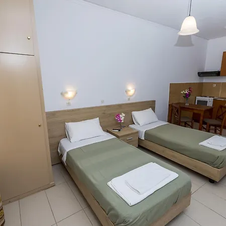 Papadatos Studios Apartment *