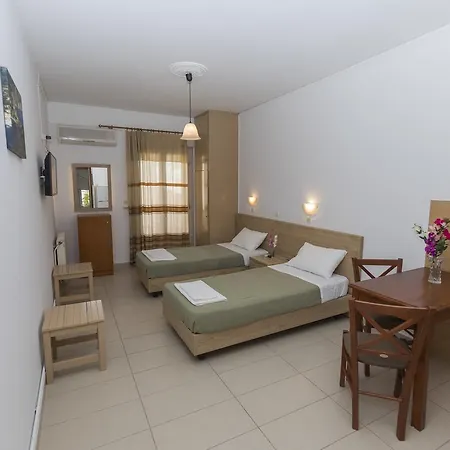 Papadatos Studios * Argostoli (Kefalonia)